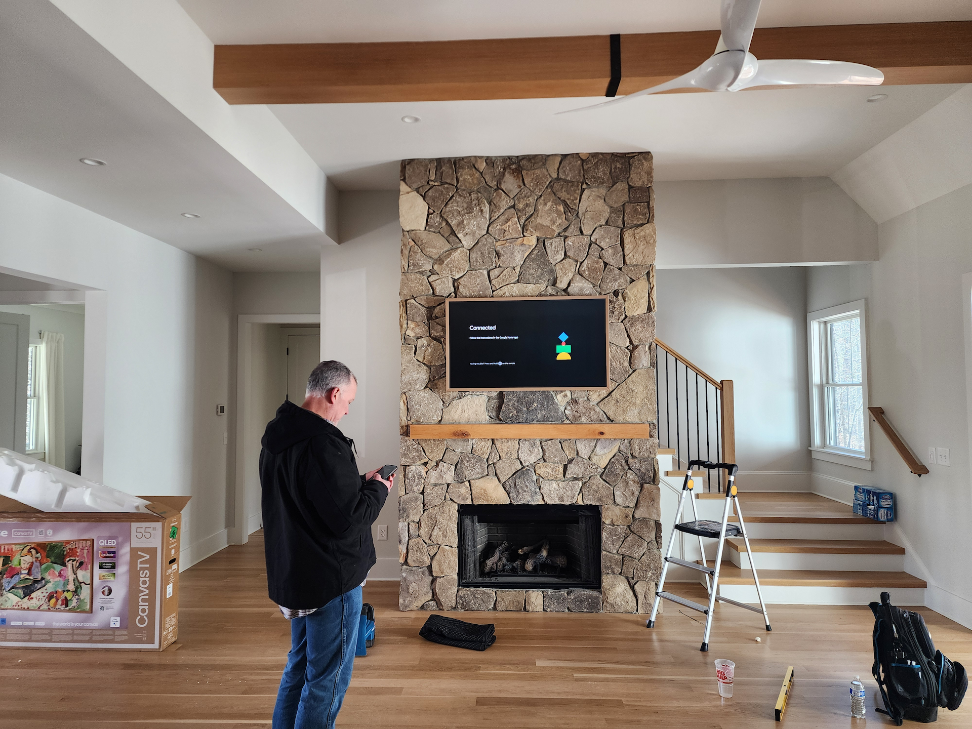 Professional Fireplace TV Wall Mounting in Charlotte, NC by South Charlotte Services